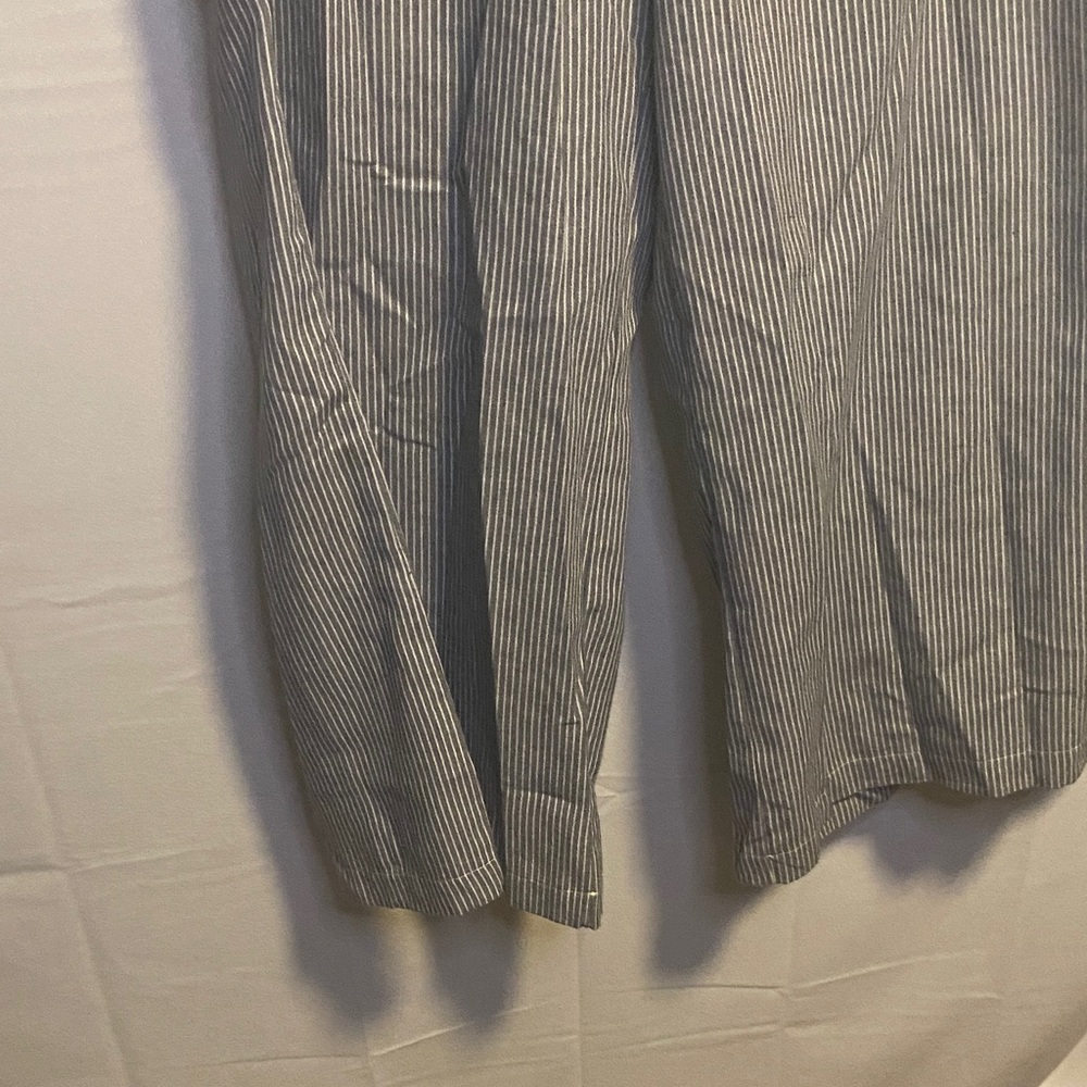 Women's StripedWhite Pants - Picture 6 of 8